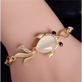 Lovely Fish Shape Design 1pc Gold Plated Attractive Australia Crystal Party Lady Bracelet For Women Wholesale